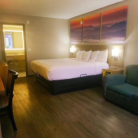 Days Inn By Wyndham Harrisonburg Extérieur photo